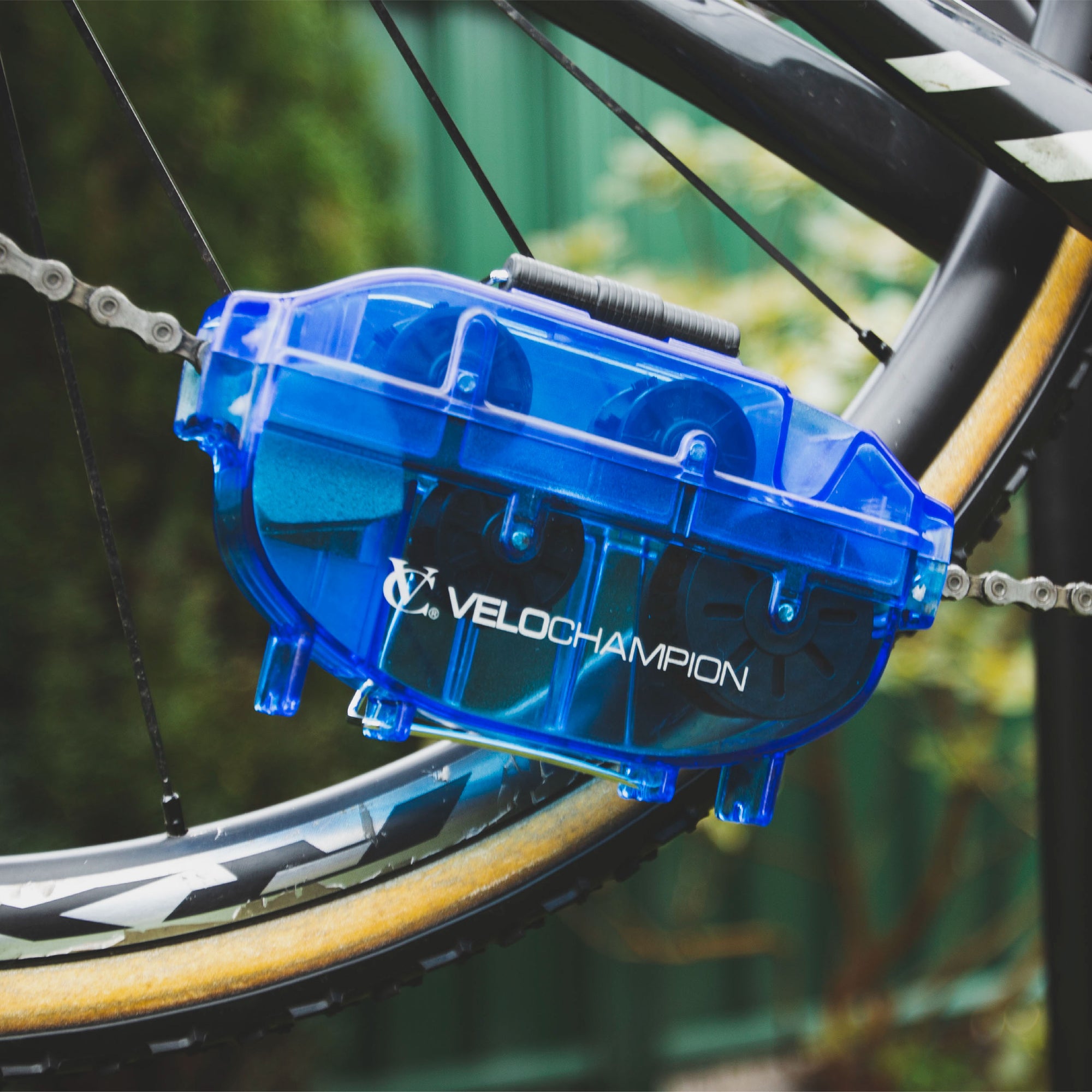 VeloChampion Bike Cleaning Kit Bundle, Blue