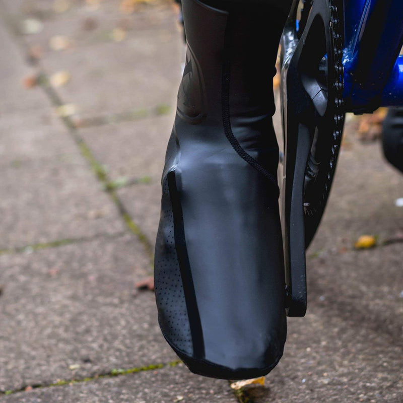 VC Maxgear Overshoes - Lightweight, Fleece Lined & Water Resistant. Ideal for Winter Cycling